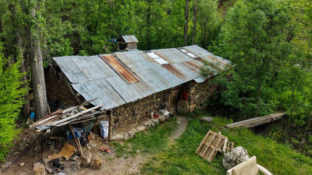 Kurtuluş Savaşı'nda binlerce insanı doyuran tarihi değirmen, 300 yıldır un öğütüyor 7